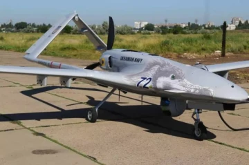 Türkiye’s Bayraktar TB2 drone proves its might on Ukraine’s frontlines Video