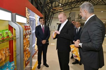 İlham Əliyev açılışda - Fotolar