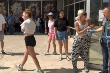 Abituriyent sırğasının ucbatından imtahana buraxılmadı