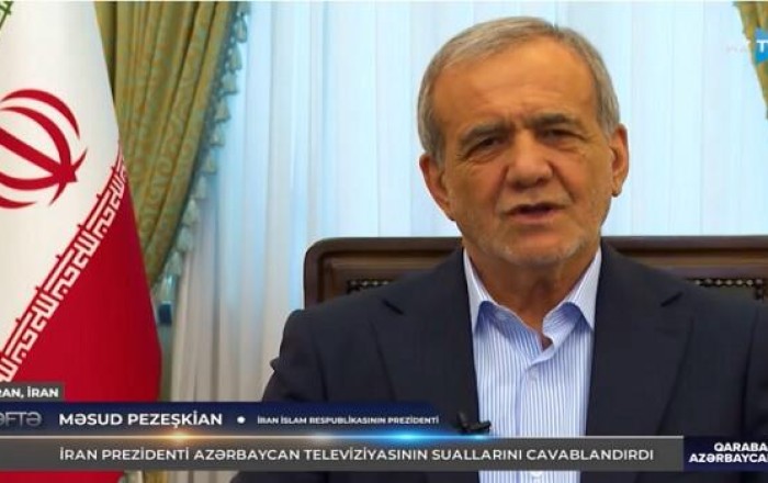 Pezeshkian and Pashinyan hold talks