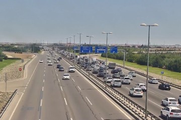 Bakıda qəza oldu, sıxlıq yarandı