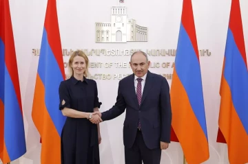 EU hails Armenia’s democratic reforms, notes progress in Azerbaijan talks