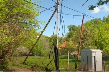 Tovuzun bir sıra kəndlərində elektrik təsərrüfatı yenilənir - Video