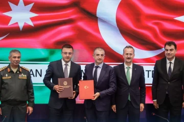 Azerbaijan, Baykar sign logistics and sales pact at major defence fair in Istanbul