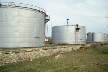 Нефтебаза семьи экс-госсекретаря Дагестана вернулась государству