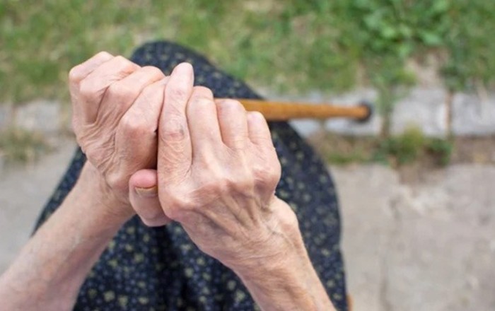 Sumqayıtda 63 yaşlı qadına qarşı quldurluq etdilər