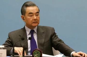 Foreign minister: China, ASEAN ready to sign free trade agreement