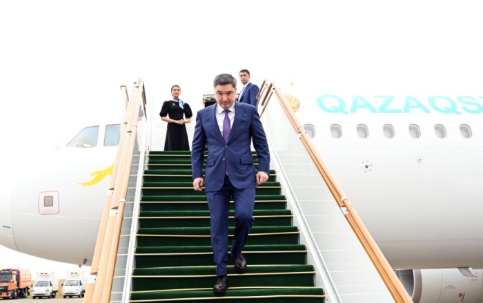 Qazaxıstanın Baş naziri Azərbaycana gəldi