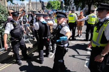 Crackdown in London: 41 arrested for supporting proscribed group Palestine action