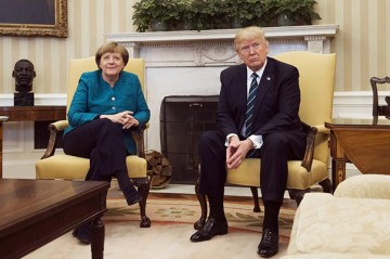Merkel Trampla yaşadığı qalmaqaldan danışdı - Video