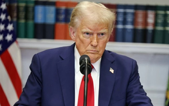 Трамп не на стороне Украины, но не хочет ее падения