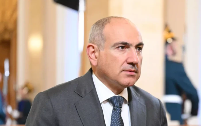 Armenian PM Pashinyan demands early elections for church leader