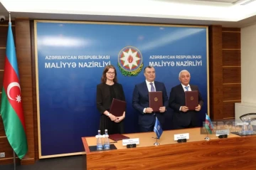 Azerbaijan, World Bank sign $173.5 million loan accord to boost renewable energy PHOTO