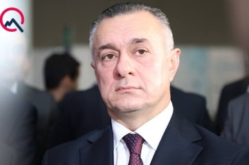 Səhiyyə nazirinin məhkəməyə verildiyi iş üzrə -