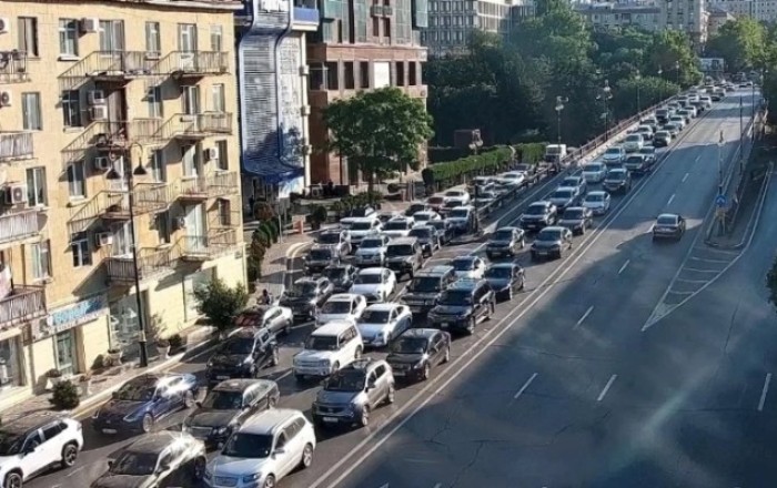 Bu yollarda sıxlıq var - SİYAHI