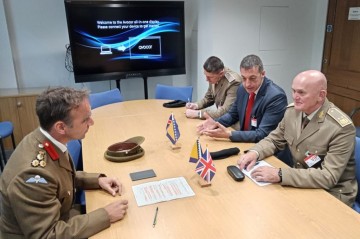 Bosnia’s major general visits UK to boost military cooperation (PHOTO)