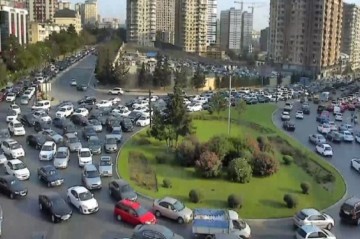 Bakıda sıxlıq olan yollar - SİYAHI