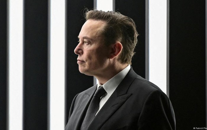 Elon Musk announces formation of new "America" party Following a poll on X