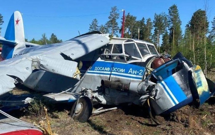 Rusiyada An-2 təyyarəsi sərt eniş etdi - Xəsarət alanlar var