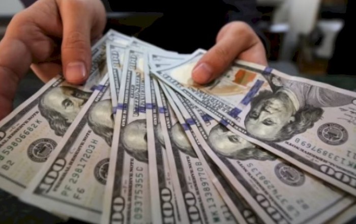 Bankların nağd dollar ticarətinin həcmi açıqlanıb