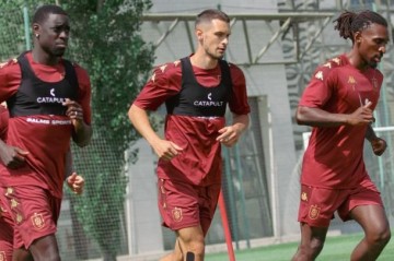 “Neftçi” İsrail və Polşa klubları ilə qarşılaşacaq