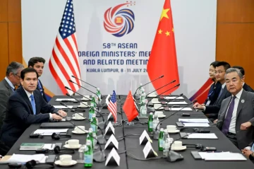 US, China top diplomats meet amid trade tension