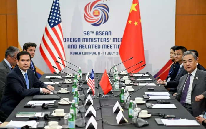 US, China top diplomats meet amid trade tension