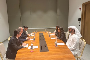 Azerbaijan, UAE exchange views on bilateral and regional issues