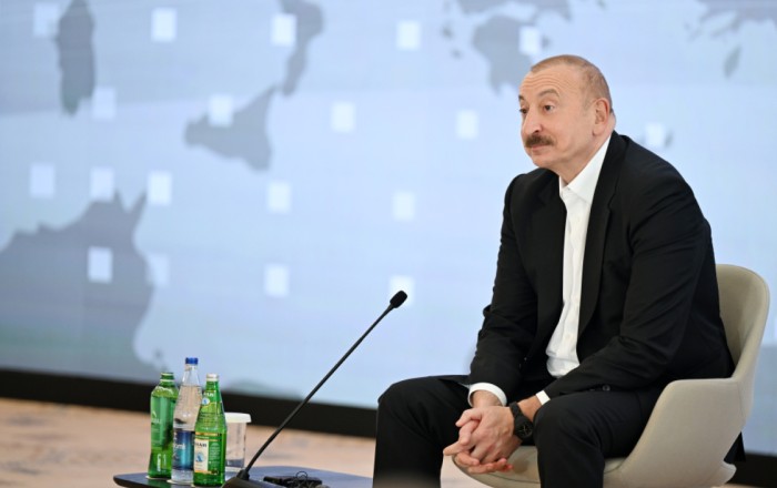 Алиев: Внутренних источников рисков не существует