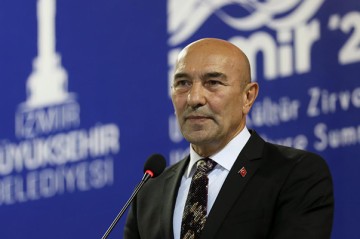 İzmirin keçmiş bələdiyyə sədri həbs edildi