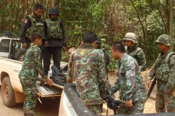 Clashes between Thailand, Cambodia enter second day: at least 16 killed