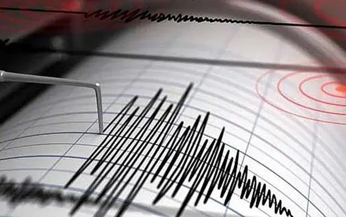 5.7 magnitude quake strikes off coast of Alaska