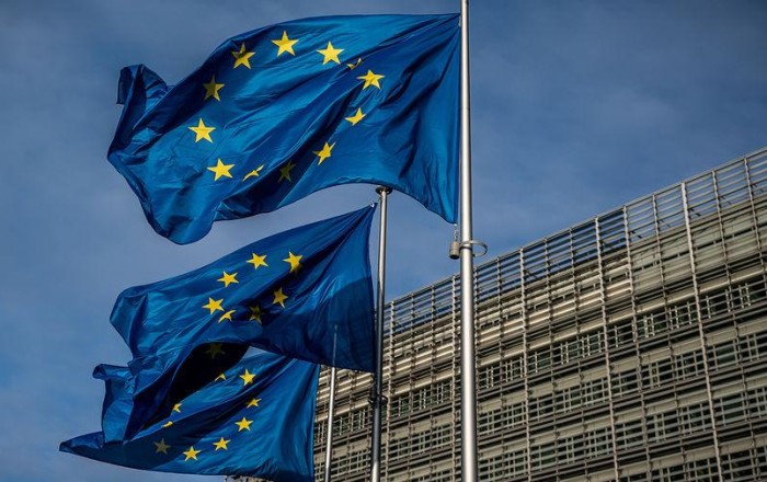 EU leaders back Ukraine ahead of Trump-Putin summit, Hungary abstains