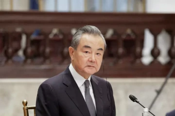 Chinese FM arrives in Afghanistan for official visit, trilateral meeting