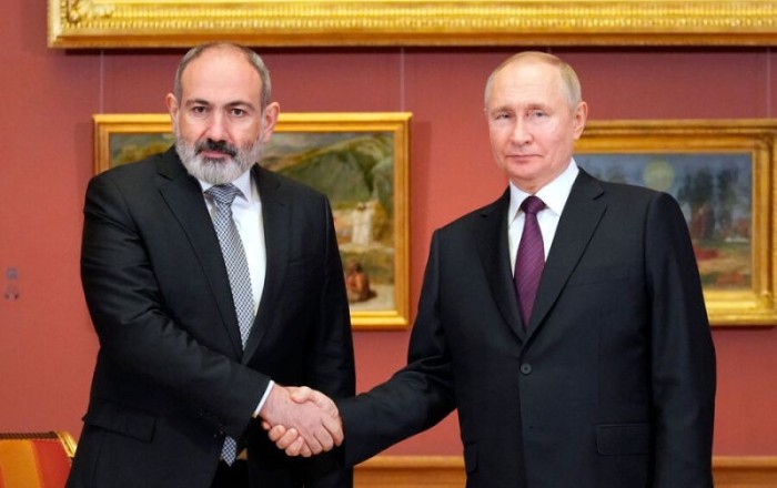 Раскрыты детали телефонного разговора Путина и Пашиняна