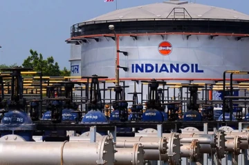 India caught in crossfire as US slaps new tariffs over Russian oil ties