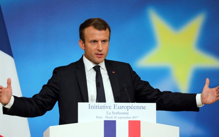 Macron: Ukraine land swaps require safety guarantees