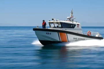 Boat capsizes in Türkiye’s Muğla province, two children missing