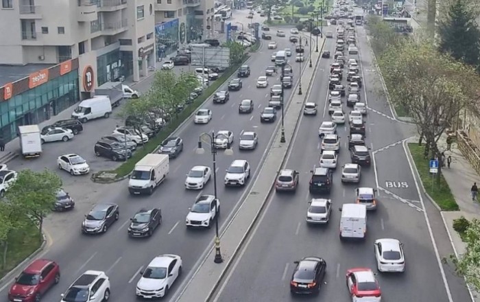Bakıda bu yollarda sıxlıq var - SİYAHI