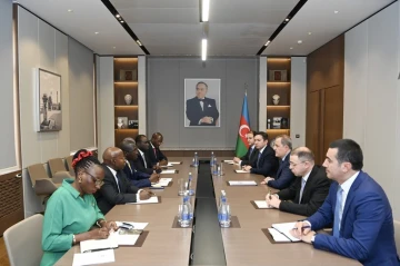 Azerbaijan, Uganda mull bilateral relations, regional cooperation