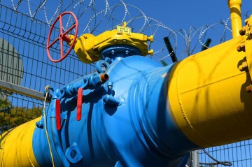 Россия приостановила подачу газа в Армению