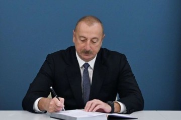 İlham Əliyev deputatı TƏLTİF ETDİ