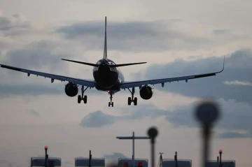 India extends ban on Pakistani aircraft flights until September 24