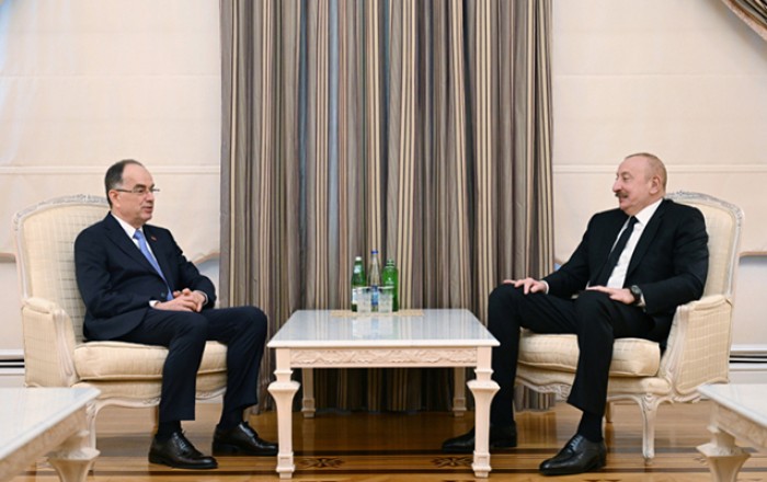Albaniya Prezidenti İlham Əliyevə zəng etdi