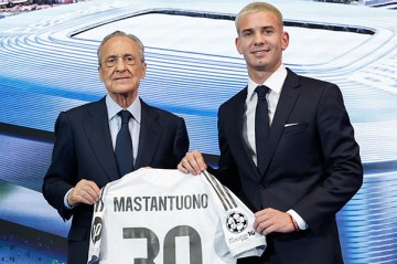 “Real” yeni transferini təqdim etdi