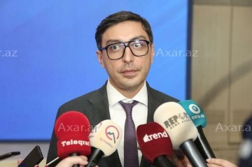 Onlar marafona şəkil çəkdirmək üçün gəlirlər -