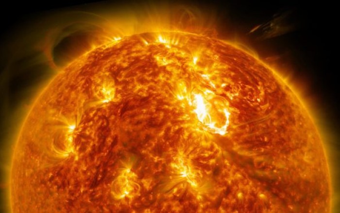M2.9 solar explosion recorded, lasts 11 minutes