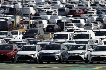 WSJ: Tariff war costs global automakers nearly $12 billion