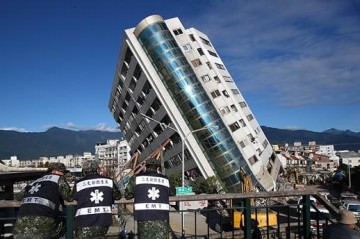 6.0-magnitude earthquake strikes off Taiwan
