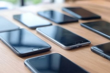 Azerbaijan shares list of top mobile phone brands among consumers